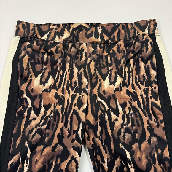 Pam & Gela Animal Print Leggings - Picture 5 of 10